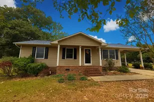 2827 Kendlewood Dr, Lancaster, SC 29720 - Photo 1