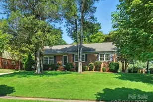 6141 Wheeler Dr, Charlotte, NC 28211 - Photo 1