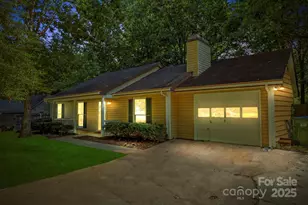 208 Southwood Ct, Fletcher, NC 28732 - Photo 1