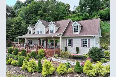 202 Inverness Drive, Waynesville, NC 28785 - Photo 1