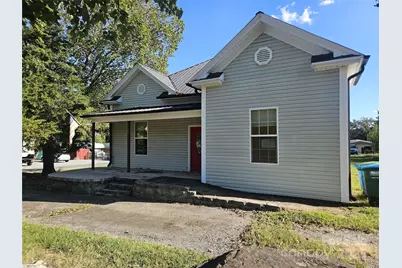 491 W Peacock Avenue, Denton, NC 27239 - Photo 1