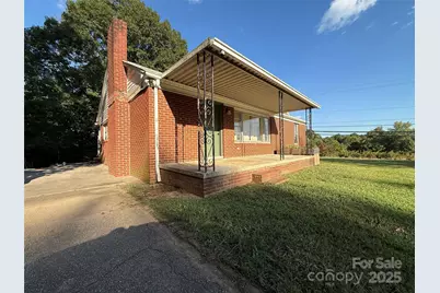 2308 Morganton Boulevard SW, Lenoir, NC 28645 - Photo 1