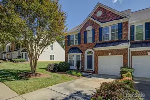 1640 Backcreek Ln, Gastonia, NC 28054 - Photo 1