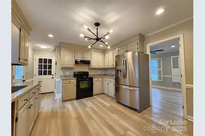 7232 Sheffingdell Drive, Charlotte, NC 28226 - Photo 1