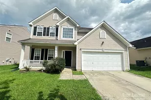 2708 Forest Grove Ct, Charlotte, NC 28269 - Photo 1