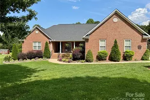 314 Davis Farm Dr, Salisbury, NC 28147 - Photo 1