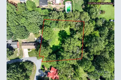 502 3rd Avenue NE, Conover, NC 28613 - Photo 1