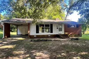 3500 Delgany Dr, Charlotte, NC 28215 - Photo 1