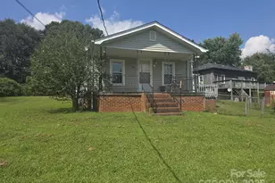 816 Pineburr Ave SW, Valdese, NC 28690 - Photo 1