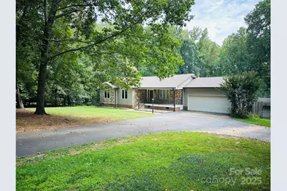 7536 Forest Oak Drive, Denver, NC 28037 - Photo 1