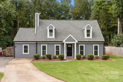 11601 Calgary Drive, Charlotte, NC 28215 - Photo 1