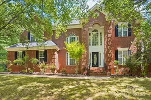 8020 Garnkirk Dr, Huntersville, NC 28078 - Photo 1