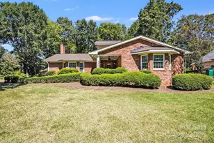 5500 Glen Forest Dr, Charlotte, NC 28226 - Photo 1