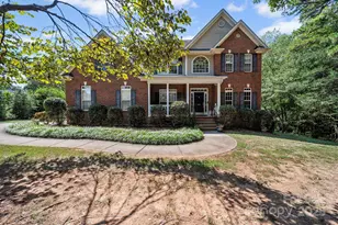 119 Edge Hill Dr, Fort Mill, SC 29715 - Photo 1
