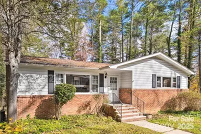 314 Armstrong Avenue, Hendersonville, NC 28739 - Photo 1
