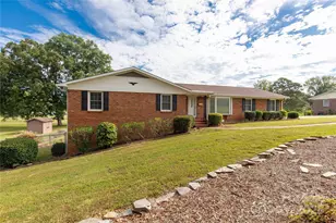 601 Laurel Ct, Lancaster, SC 29720 - Photo 1