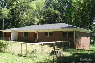 214 Palmer St, Lenoir, NC 28645 - Photo 1