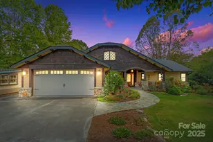 103 Prospect St, Black Mountain, NC 28711 - Photo 1