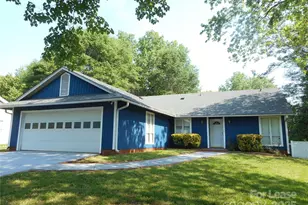 11518 Green Willow Ln, Charlotte, NC 28226 - Photo 1