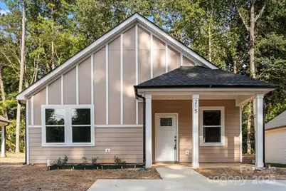 215 E Division Avenue, Salisbury, NC 28144 - Photo 1