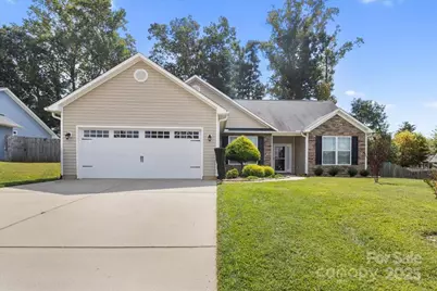 12 Forestwood Road, Weaverville, NC 28787 - Photo 1