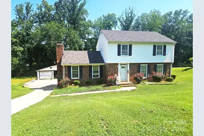 6713 Somersworth Drive, Charlotte, NC 28215 - Photo 1