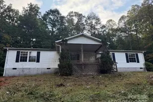 623 Shadowood Dr, Spruce Pine, NC 28777 - Photo 1