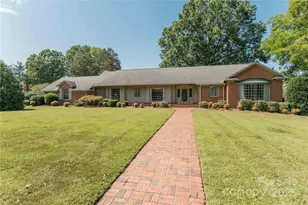 729 Mocksville Ave, Salisbury, NC 28144 - Photo 1