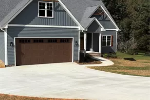 157 Twin Cedars Rd, Mocksville, NC 27028 - Photo 1