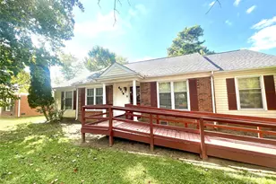 6016 Farm Pond Ln, Charlotte, NC 28212 - Photo 1