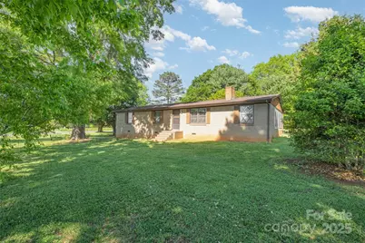 532 N Pilot Knob Road, Denver, NC 28037 - Photo 1