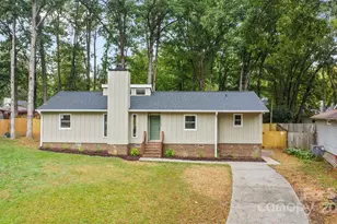 7705 Stone Canyon Ln, Charlotte, NC 28227 - Photo 1