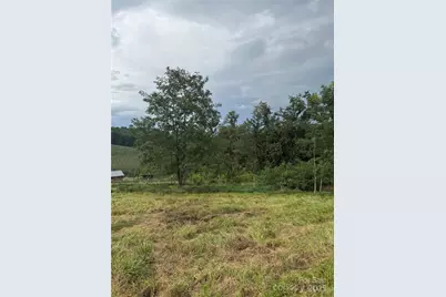 000 Bobs Road, Hendersonville, NC 28792 - Photo 1