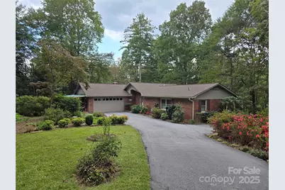 4 Dunean Lane, Hendersonville, NC 28739 - Photo 1