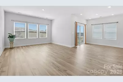 1020 Alicante Avenue, Charlotte, NC 28214 - Photo 1