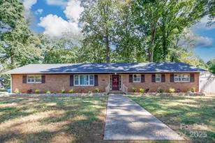 810 Springs St, Fort Mill, SC 29715 - Photo 1