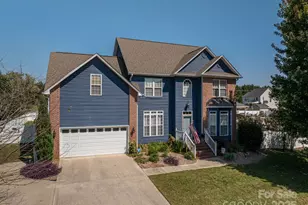 1613 Stone Pine Dr, Gastonia, NC 28056 - Photo 1