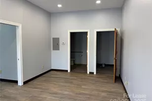 7804 Commerce Dr, Denver, NC 28037 - Photo 1