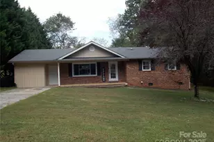 314 Cypress St, Hudson, NC 28638 - Photo 1