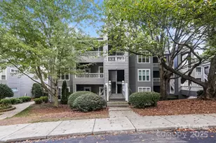 220 Northwest Dr, Davidson, NC 28036 - Photo 1