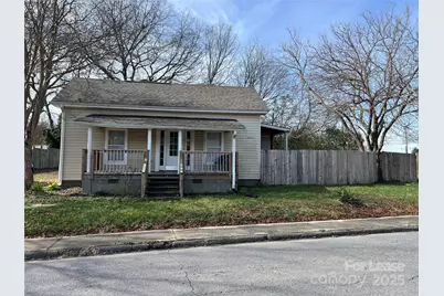 215 Carolina Avenue, Grover, NC 28073 - Photo 1