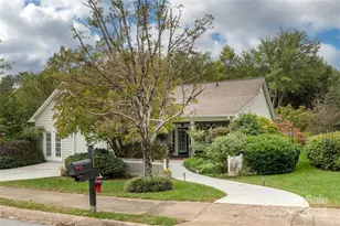 311 Cambridge Dr, Brevard, NC 28712 - Photo 1