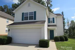 3824 Pimilico Trace Ln, Charlotte, NC 28216 - Photo 1