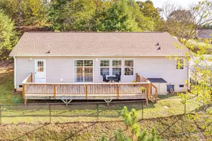 6 Clark Meadow Ln, Candler, NC 28715 - Photo 1