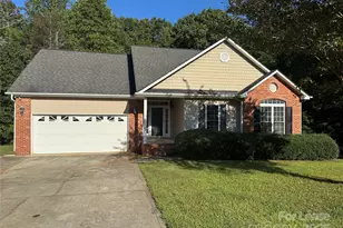 1283 Laurel Woods Dr, Gastonia, NC 28052 - Photo 1