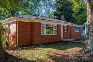 508 N 1st Ave, Maiden, NC 28650 - Photo 1