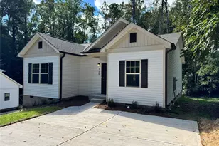 120 S Elm St, Lowell, NC 28098 - Photo 1