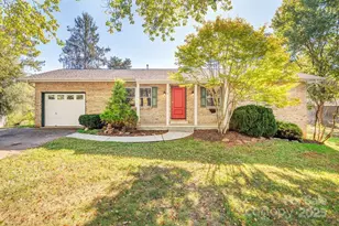 9 Guinevere Ct, Asheville, NC 28806 - Photo 1