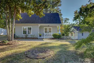 305 Park Dr, Fort Mill, SC 29715 - Photo 1