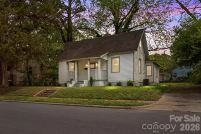 318 S Liberty Street, Gastonia, NC 28052 - Photo 1